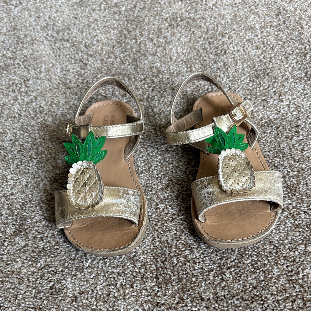 Harper Canyon Gold Pineapple Sandals